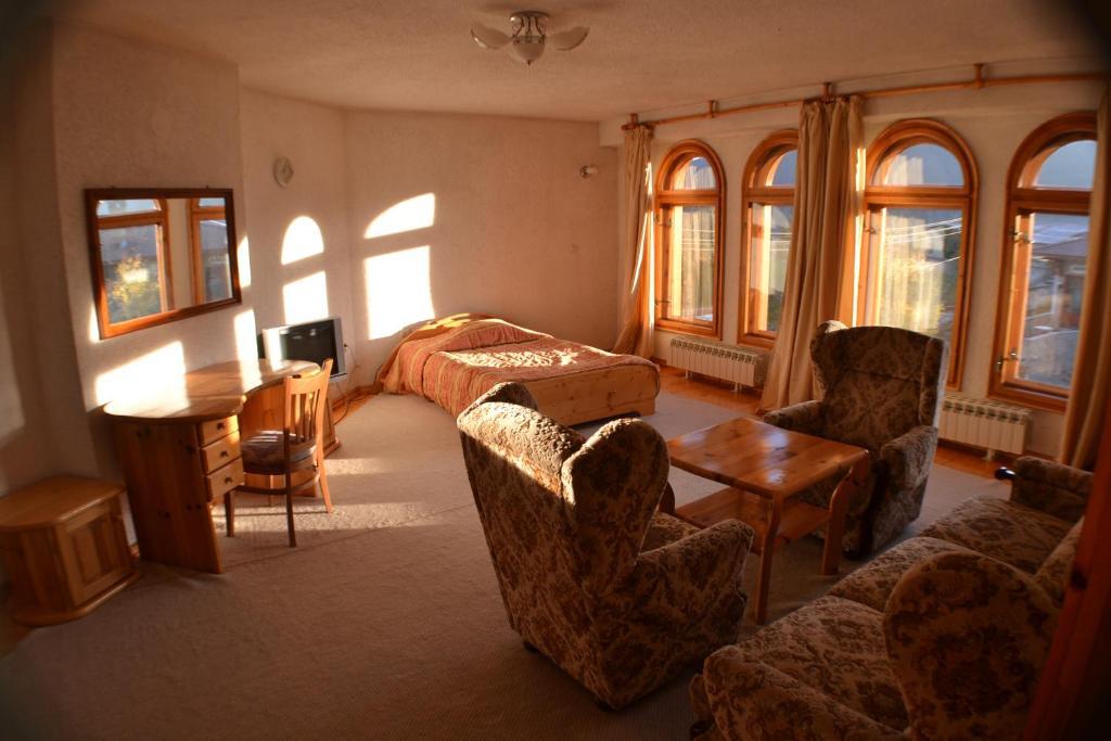 Family Hotel Silver Smoljan Zimmer foto